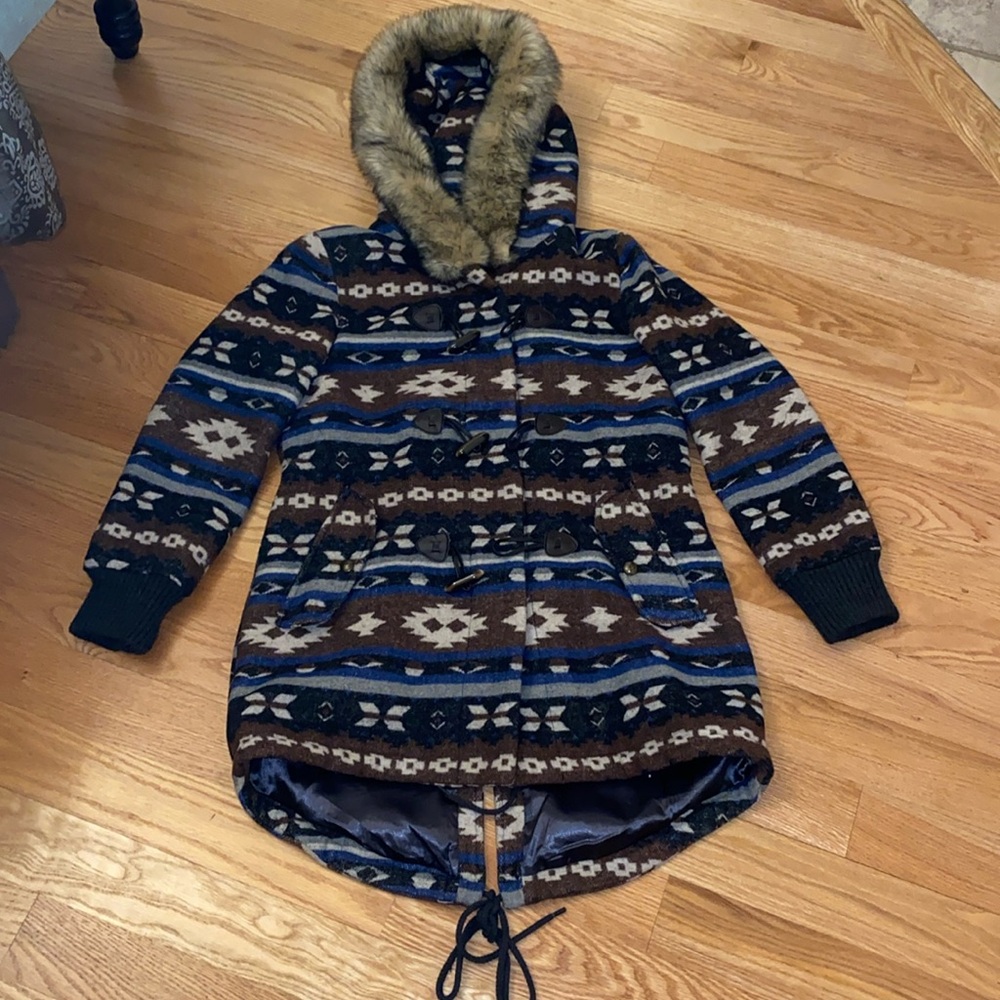 Southwestern Wool coat sold at the Buckle by Buffalo outerwear Sz L brown Aztec
